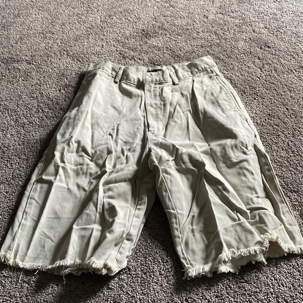 Ralph Lauren Beige Frayed Hem Bermuda Shorts SIZE 12 Casual Preppy Summer